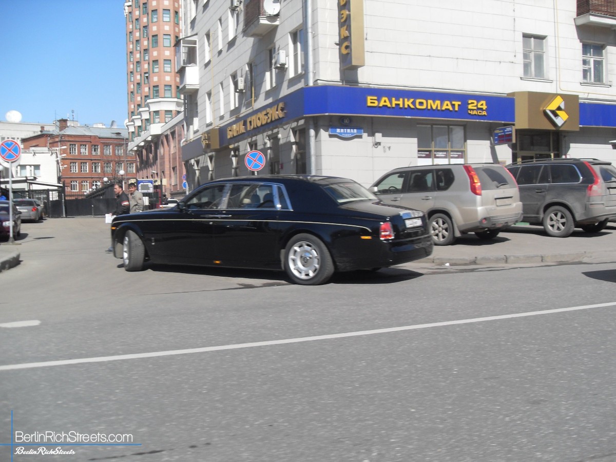 Rolls-Royce Phantom EWB spotted in Moscow — BerlinRichStreets